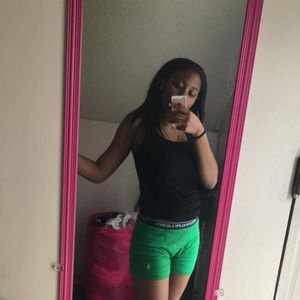 Meet your Posher, Shomya